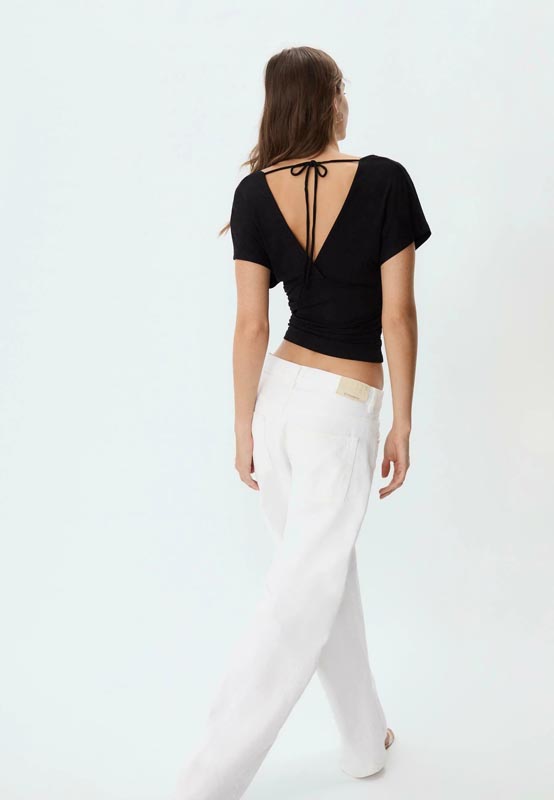 fashion-otvorena-leđa-modnialmanah-moda