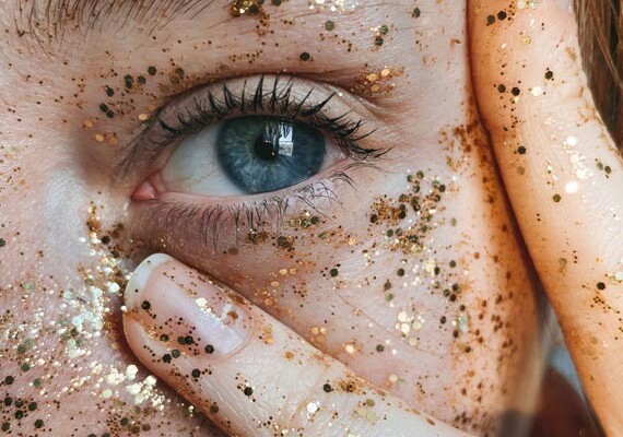 beauty-šljokice-lice-svježije-modnialmanah