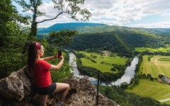 bela-krajina-slovenija-izlet-vikend-kupa-krupa-pčelarstvo-biljke-priroda-modnialmanah