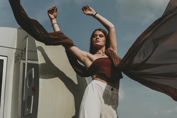 fashion-asimetrični-krojevi-pogreške-modnialmanah