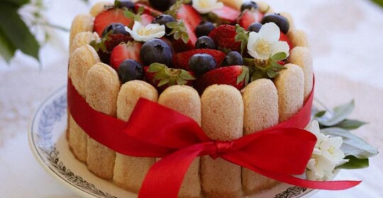 lagana-ljetna-torta-gastro-modnialmanah