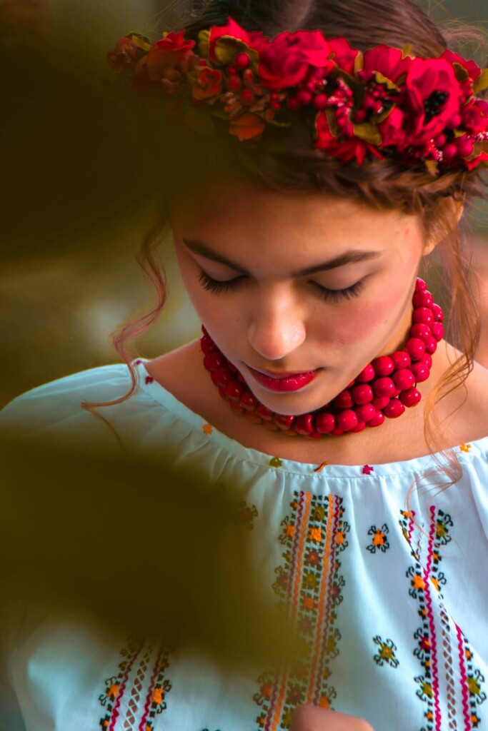 fashion-etno-motiv-ljetni-komadi-modnialmanah