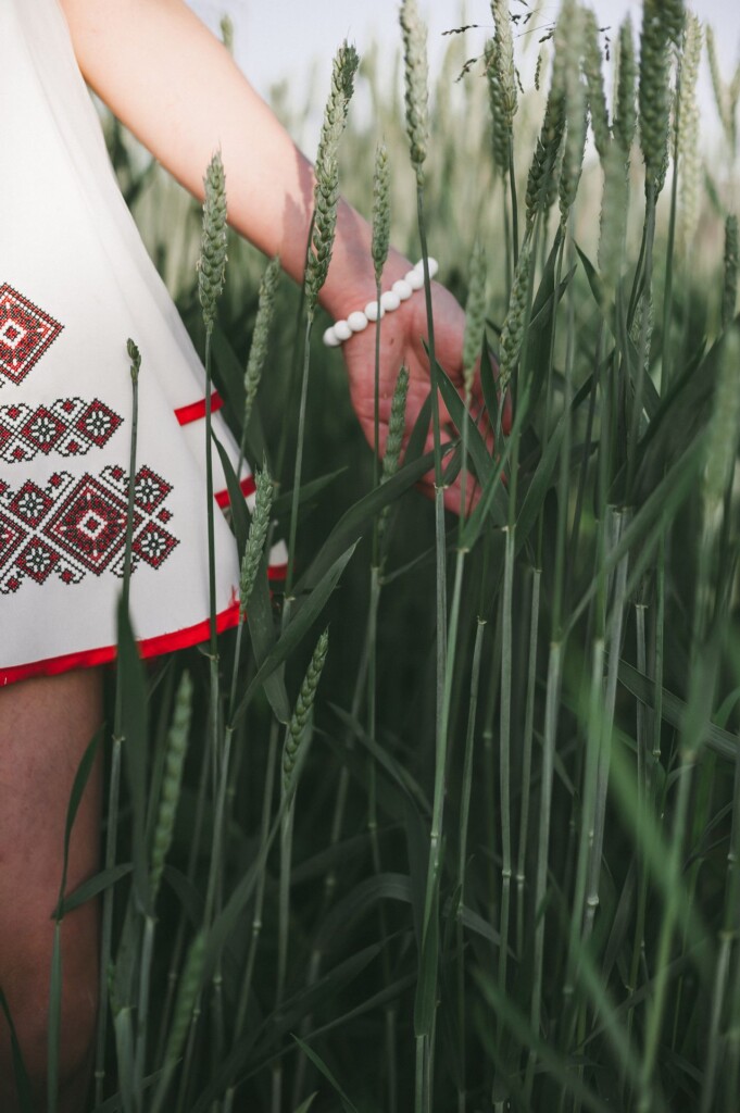 fashion-etno-motiv-ljetni-komadi-modnialmanah
