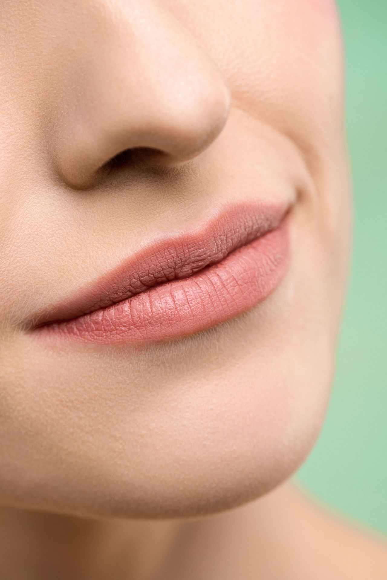 beauty-ruž-ili-sjajilo-modnialmanah