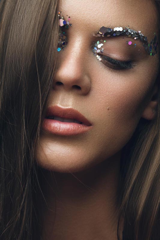 beauty-šljokice-lice-svježije-modnialmanah