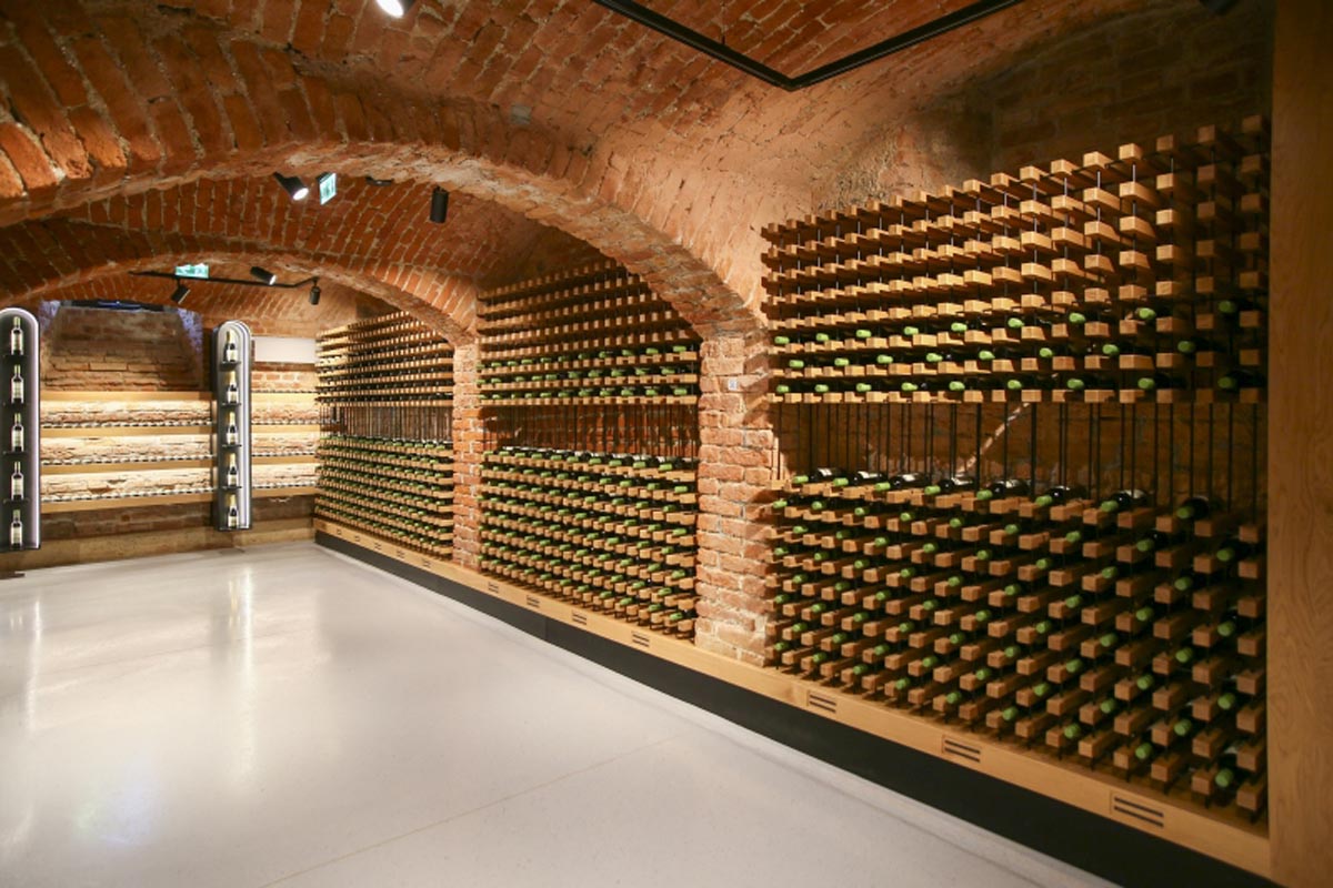 vitus-wine-hotel-modnialmanah-gastro
