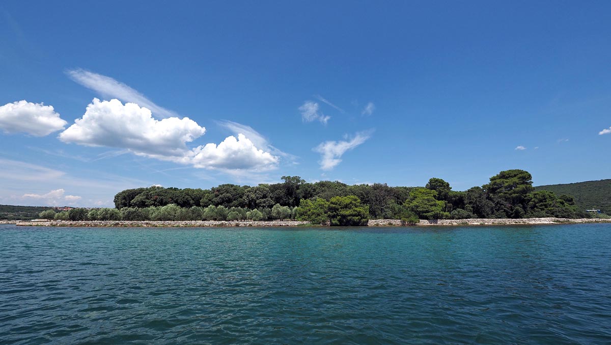 krk-otok-izlet-vikend-hrvatska-modnialmanah-košljun