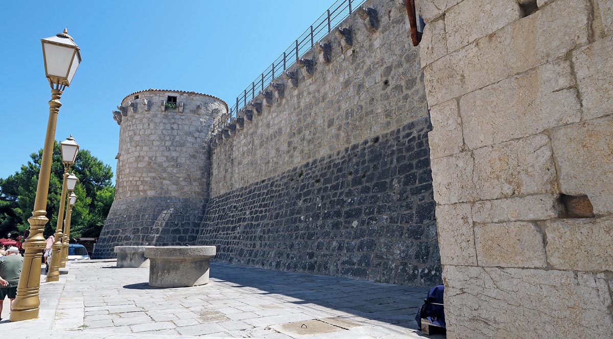 krk-otok-izlet-vikend-hrvatska-modnialmanah-košljun