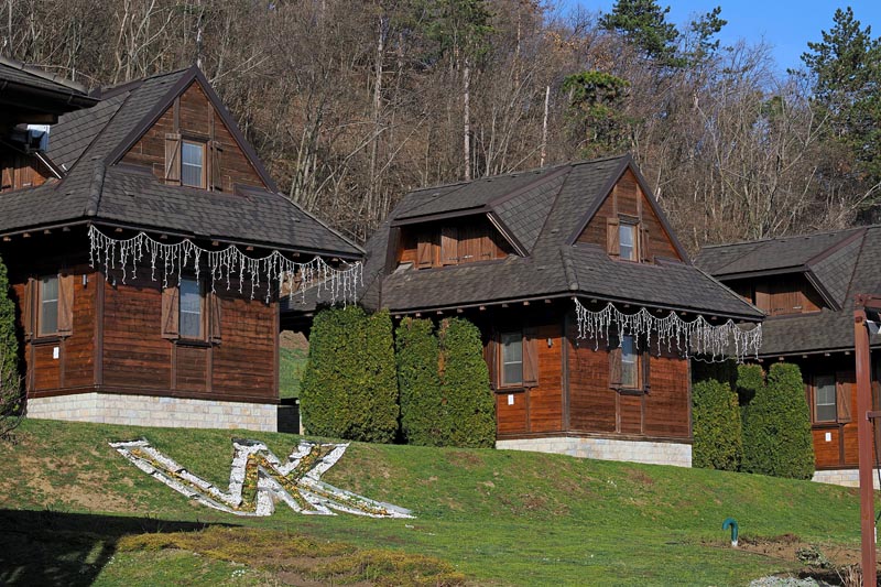 Mövenpick Resort & Spa Fruške Terme bungalovi