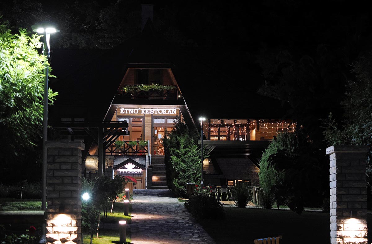 Mövenpick Resort & Spa Fruške Terme etno restoran