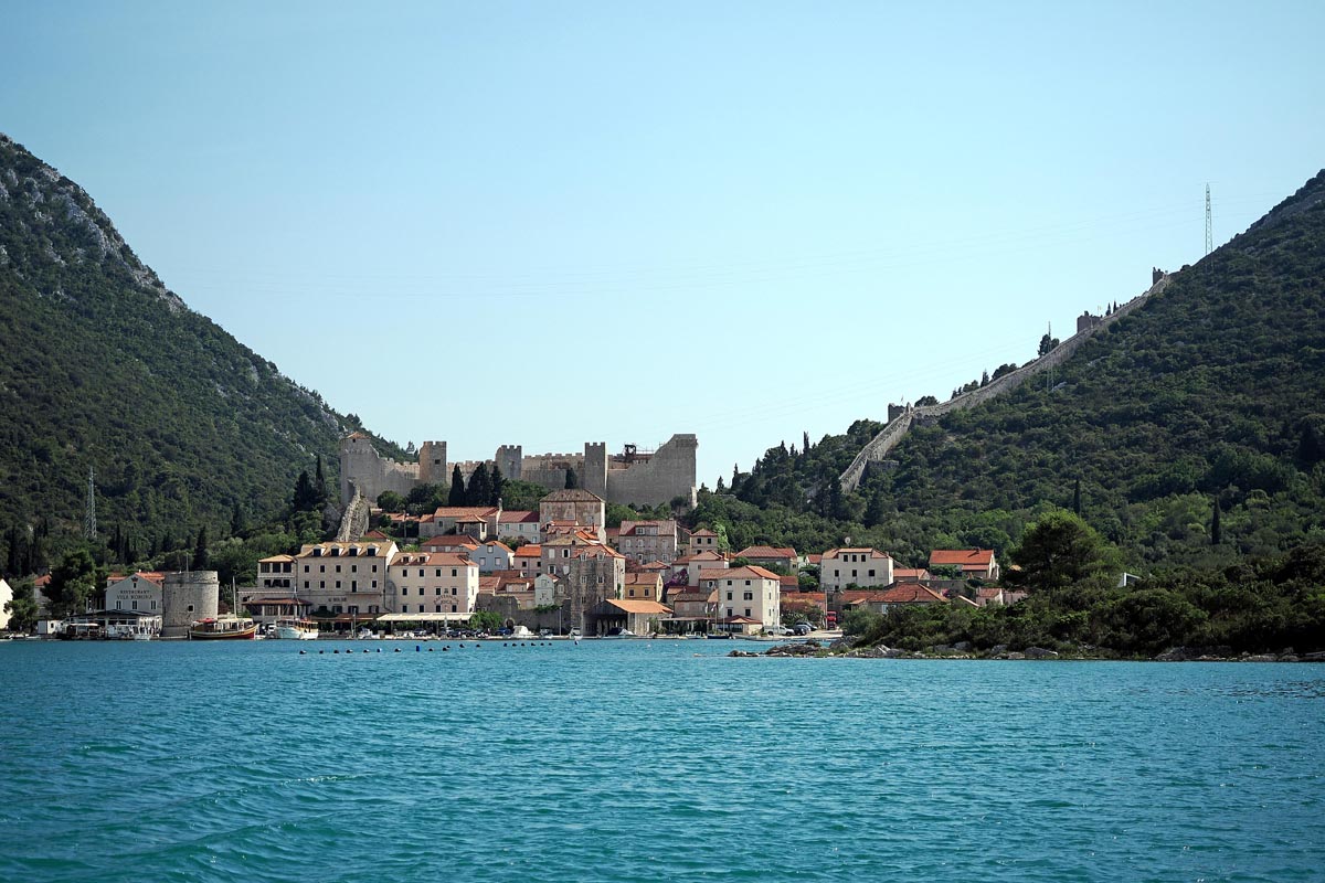 ston-lifestyle-zidine-kamenice-sol-solana-modnialmanah-izlet
