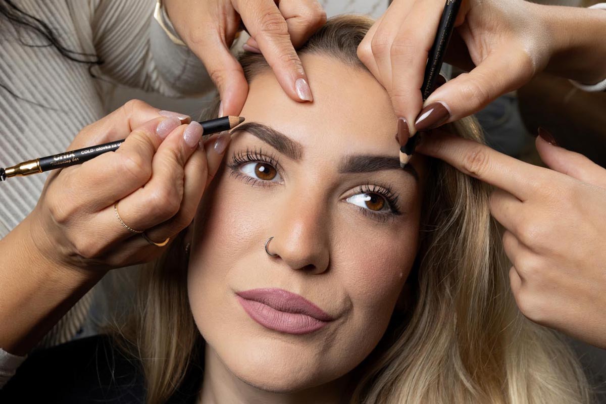 CHIX-threading-bar-beauty-modnialmanah