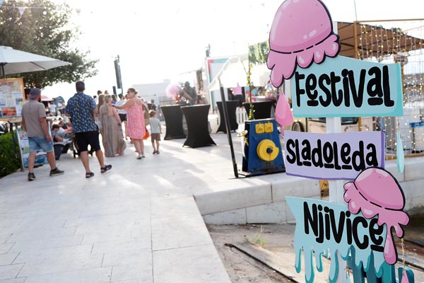 festival-sladoleda-njivice-gastro-krk-modnialmanah