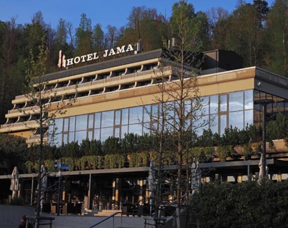lifestyle-hotel-jama-postojna-modnialmanah