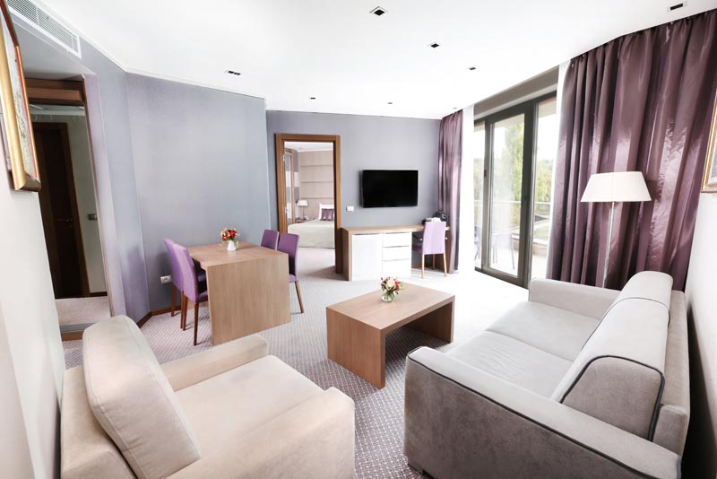 Hotel Premier Aqua sobe izvana
