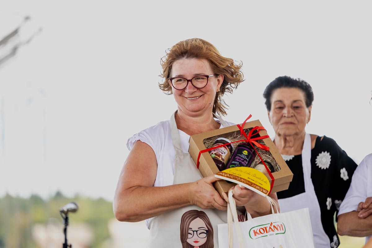 jedna od pobjednica štrudlafesta