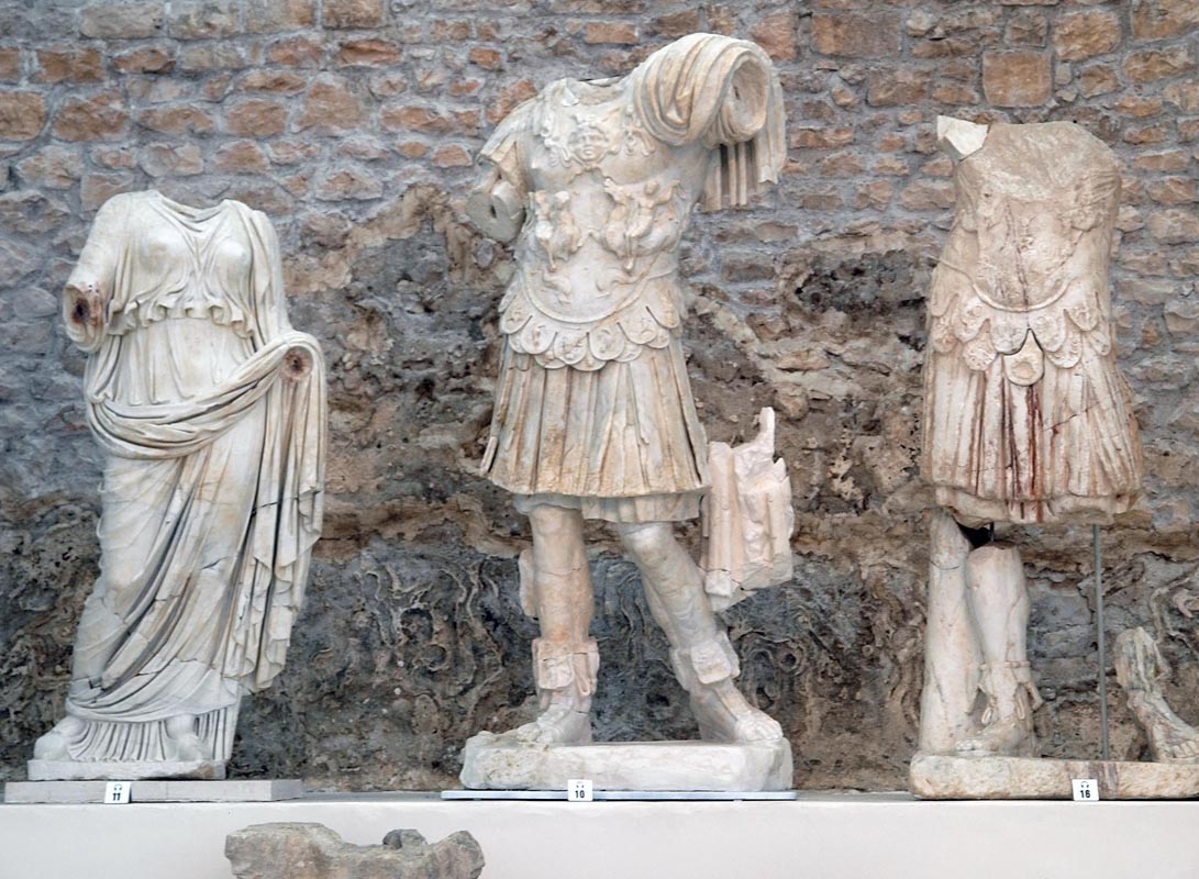 Mramorni kipovi rimskih careva iz Augusteuma na izložbi u Arheološkom muzeju Narona pokraj Metkovića