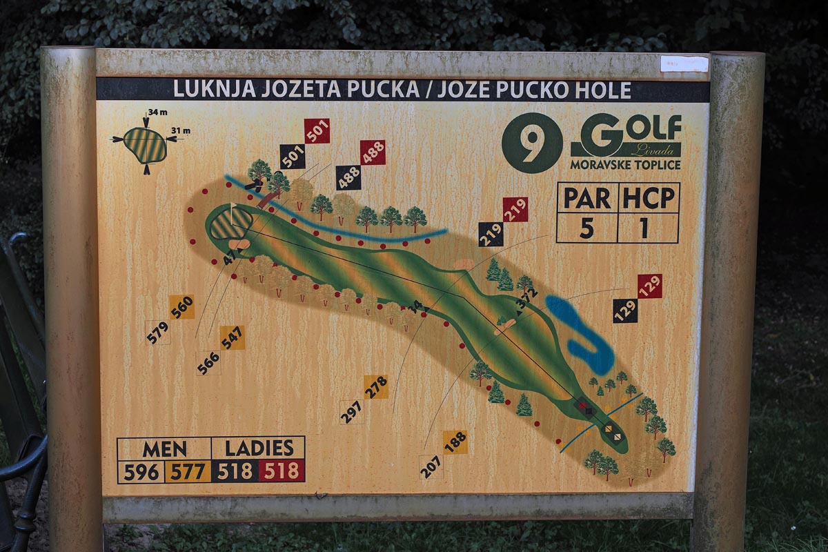 Informativna ploča s prikazom 9. rupe Joze Pucko na golf terenu Moravske Toplice
